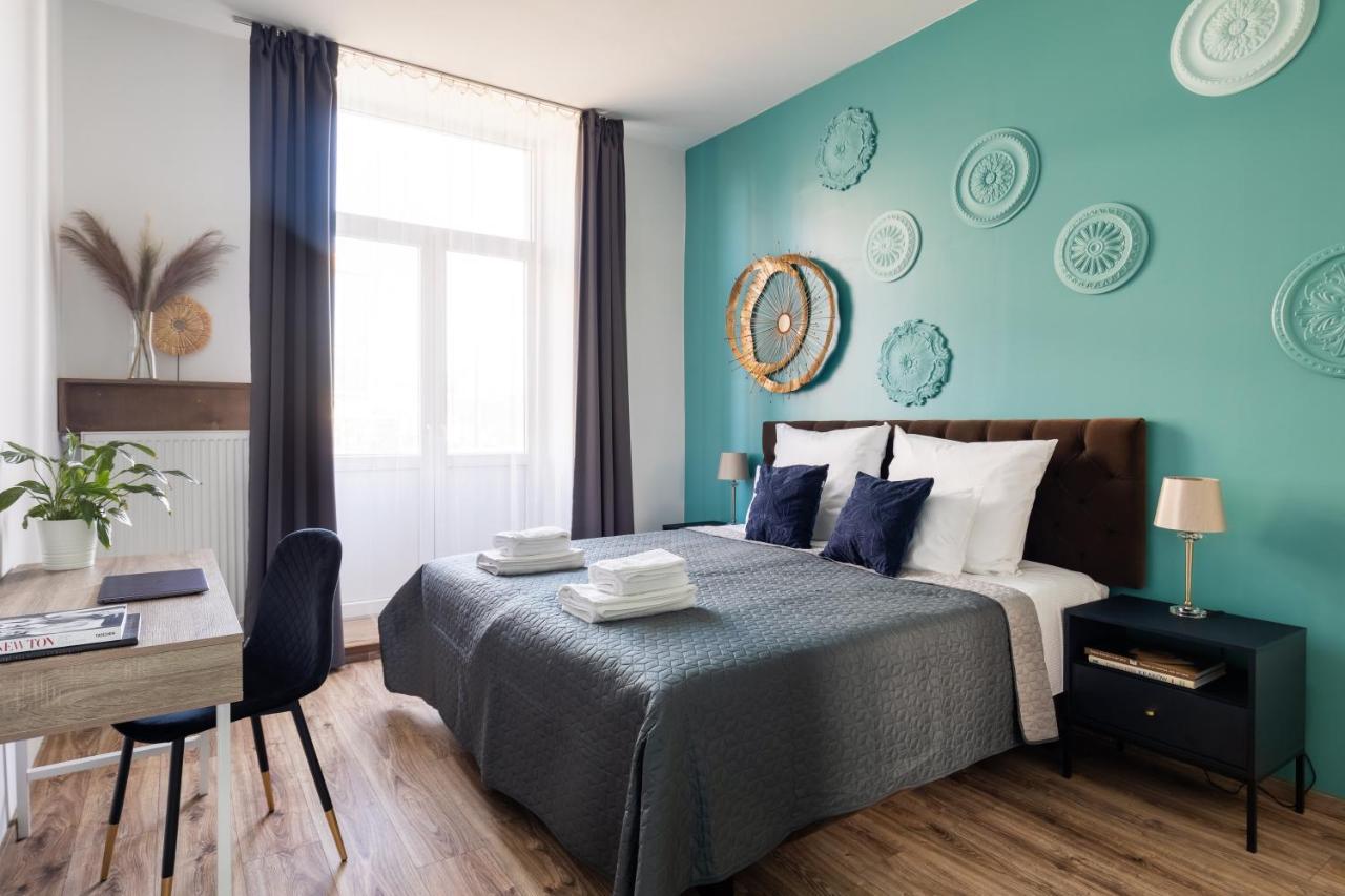 Luxe Living Castle View Apartment Krakow Bagian luar foto